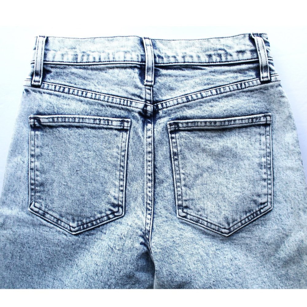 A.L.C. Charlie High Waisted Jean 34"/ Size 26 / Blue Acid Wash Slim - Picture 10 of 12